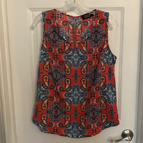 Renee C Pink Jory Split Neck Top - Picture 1 of 2